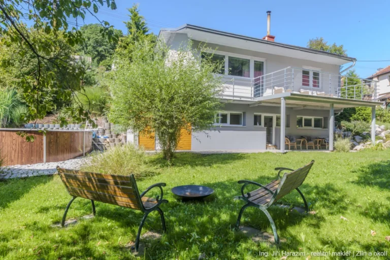 Rodinny dum Zlin Pasecky zleb 9